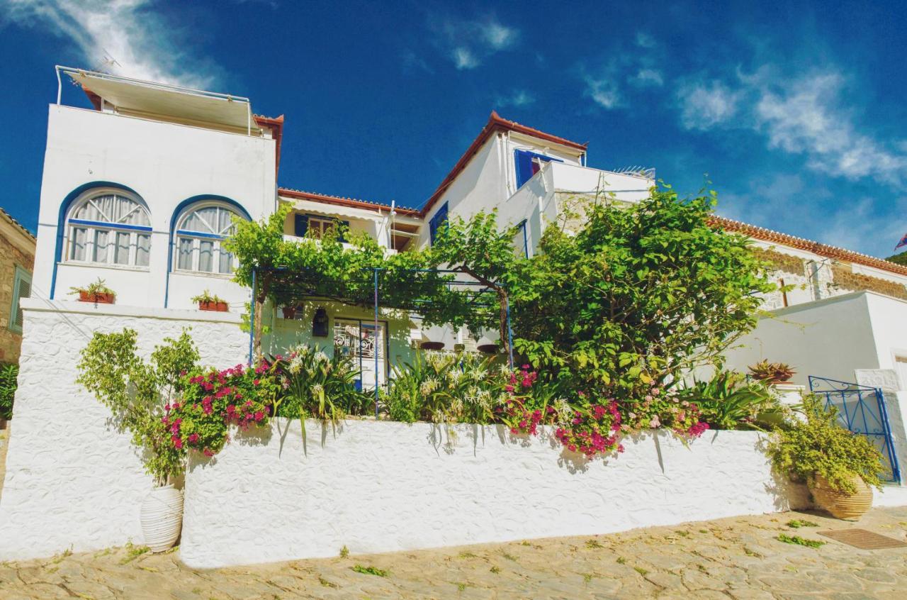 Zoe Apartments No 7 , Hydra Island Greece Exteriör bild