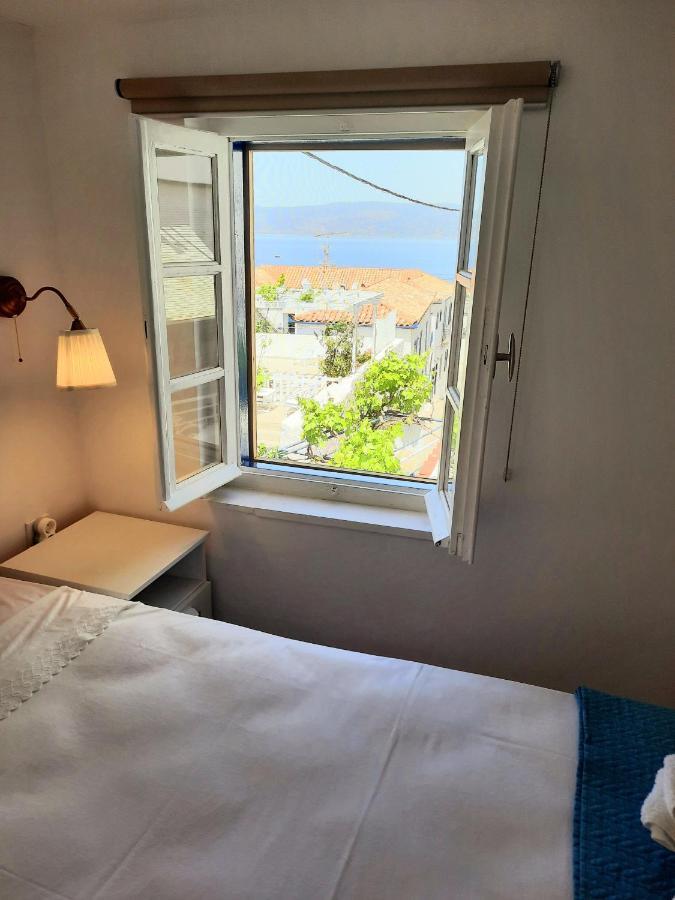 Zoe Apartments No 7 , Hydra Island Greece Exteriör bild